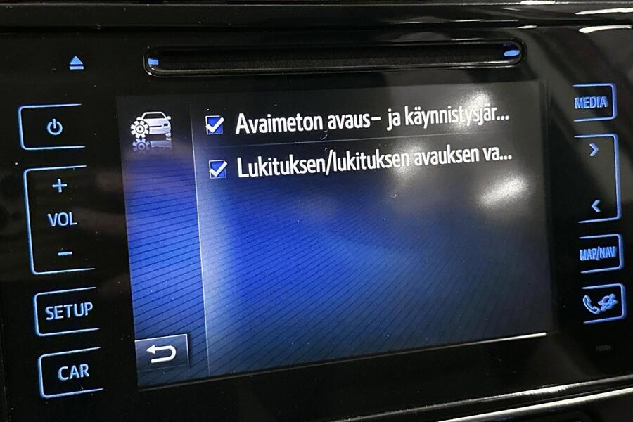 Toyota Auris vaihtoauto