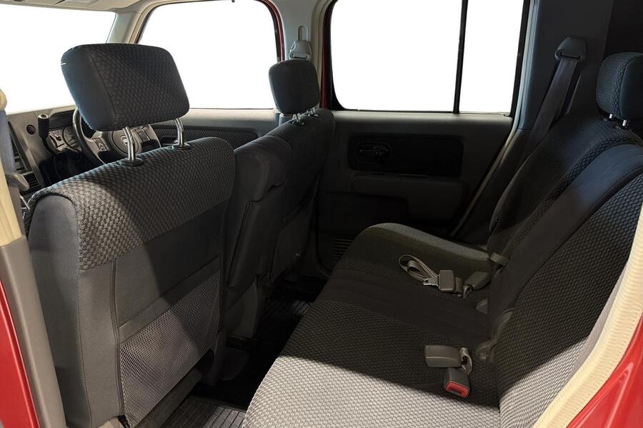 Nissan Cube vaihtoauto