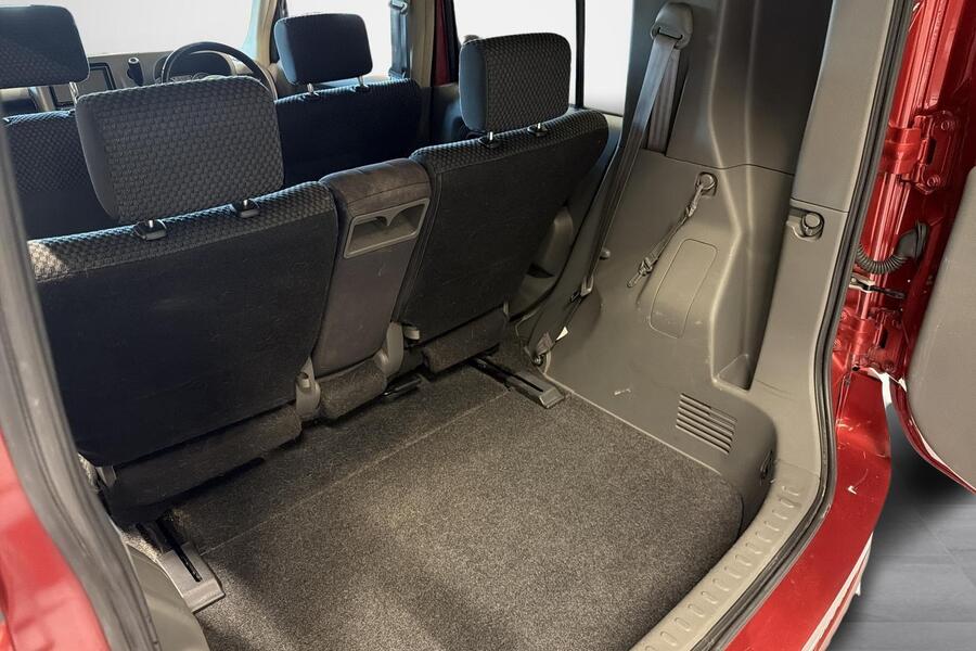 Nissan Cube vaihtoauto