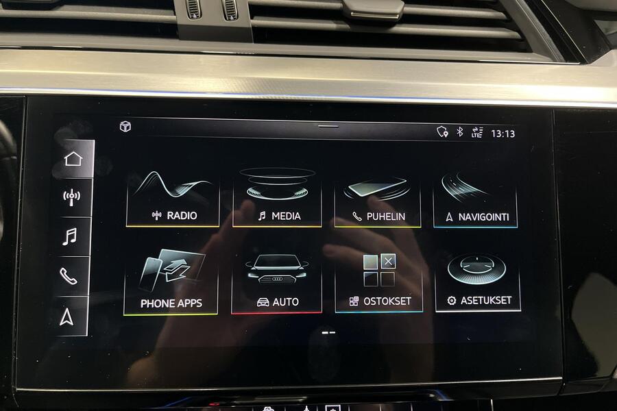 Audi e-tron vaihtoauto