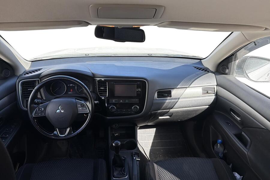 Mitsubishi Outlander vaihtoauto