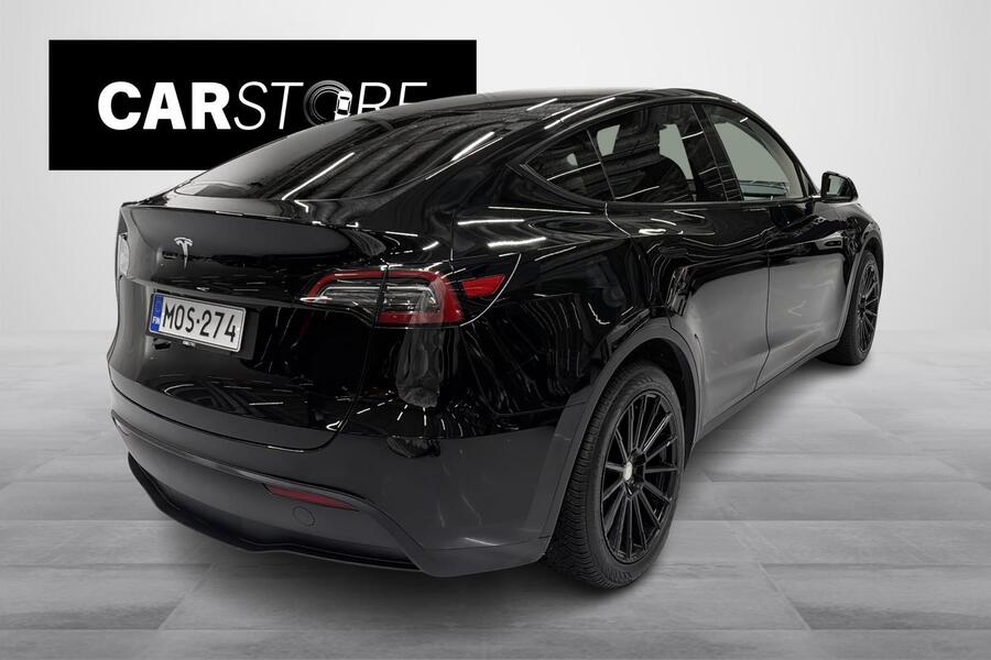 Tesla Model Y vaihtoauto