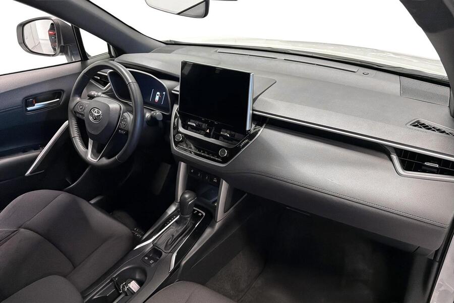 Toyota Corolla Cross vaihtoauto