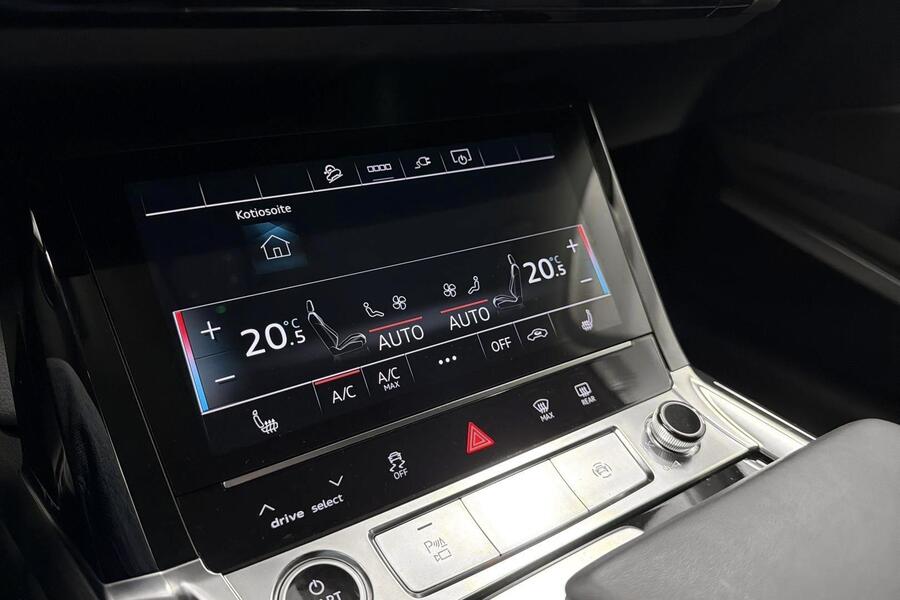 Audi Q8 e-tron vaihtoauto