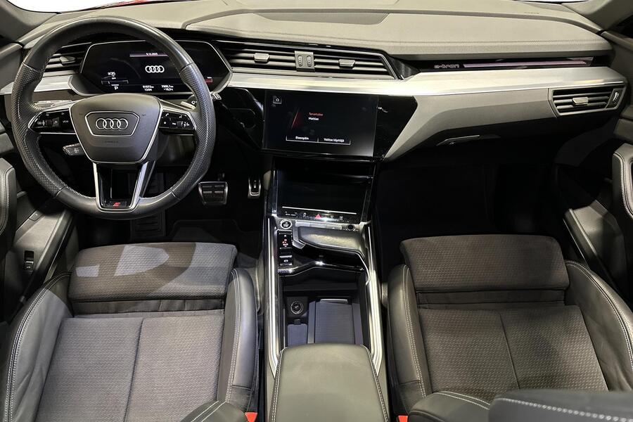 Audi Q8 e-tron vaihtoauto