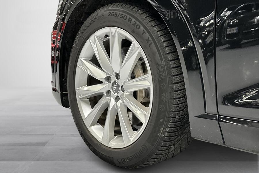 Audi Q8 e-tron vaihtoauto