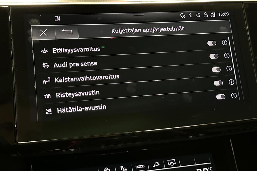 Audi Q8 e-tron vaihtoauto