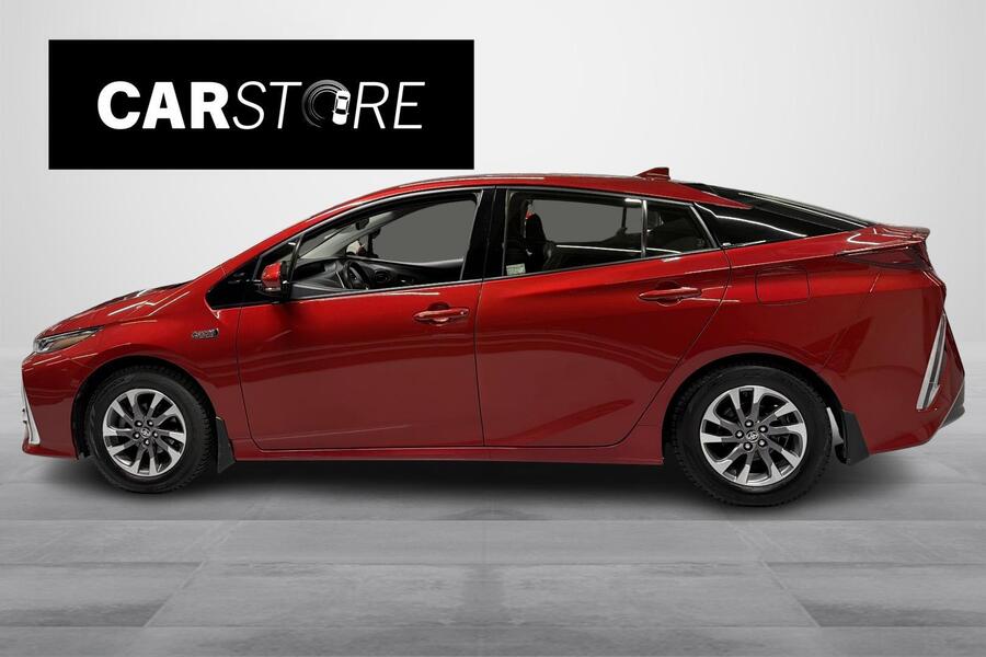 Toyota Prius Plug-in vaihtoauto