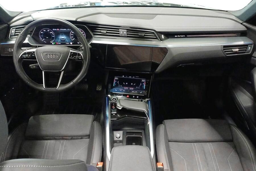 Audi Q8 e-tron vaihtoauto