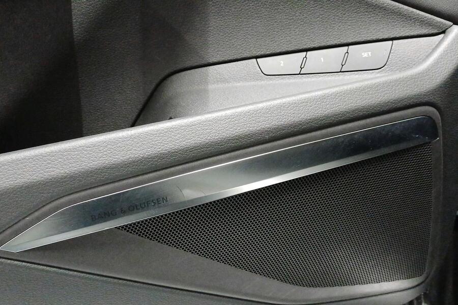 Audi Q8 e-tron vaihtoauto