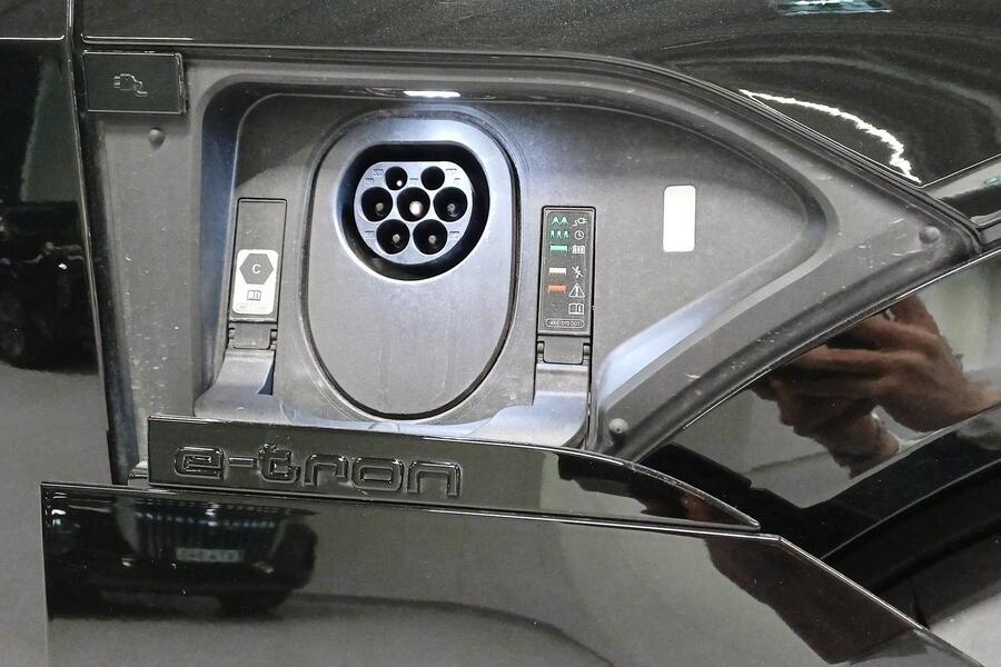 Audi Q8 e-tron vaihtoauto