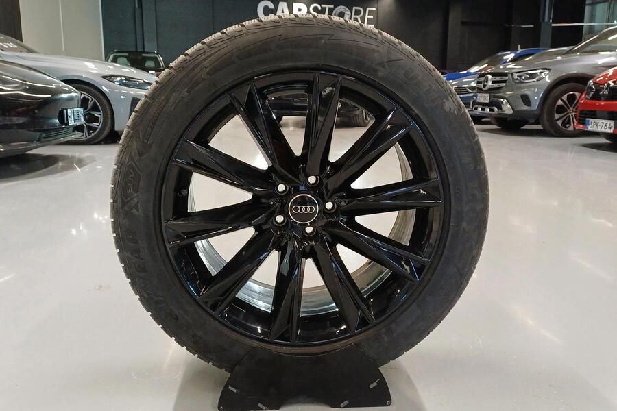 Audi Q8 e-tron vaihtoauto