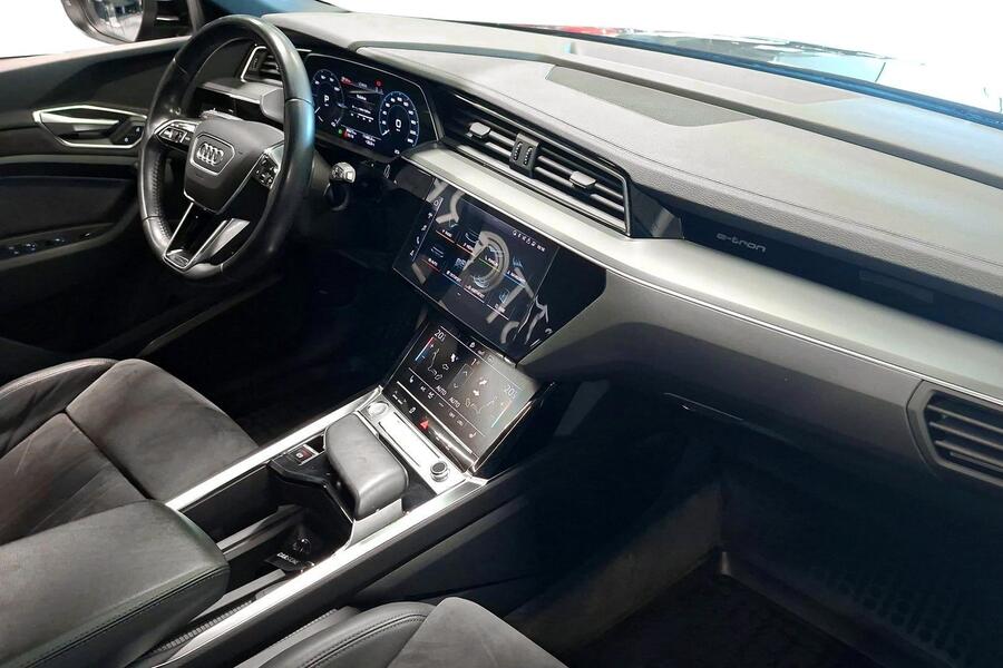 Audi e-tron vaihtoauto