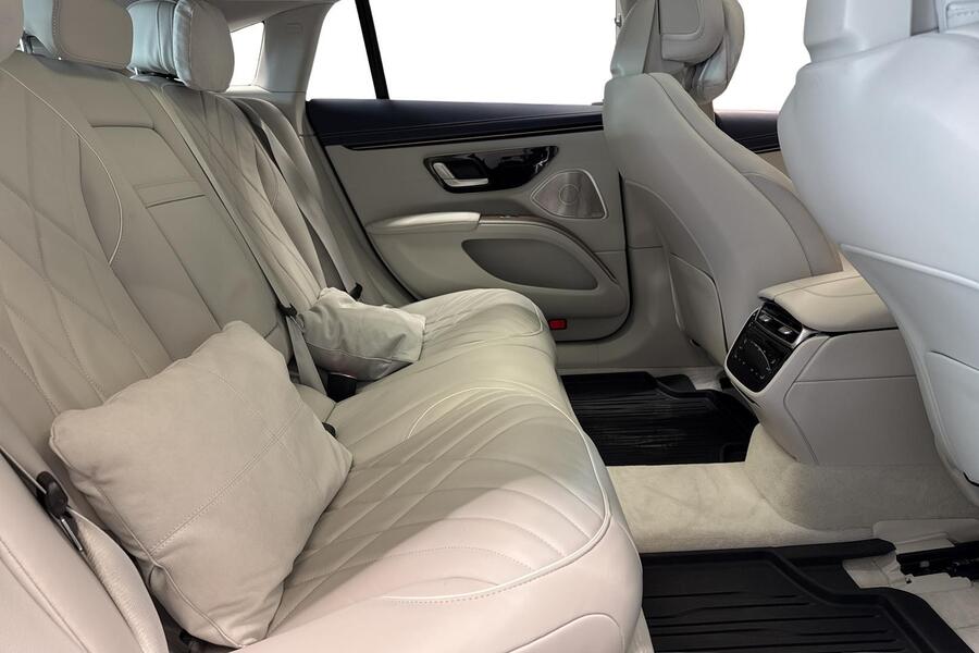 Mercedes-Benz EQS vaihtoauto