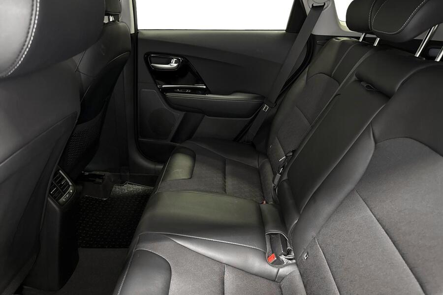 Kia Niro plug-in vaihtoauto