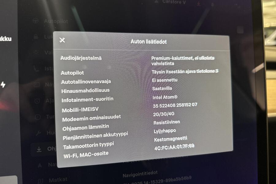 Tesla Model 3 vaihtoauto