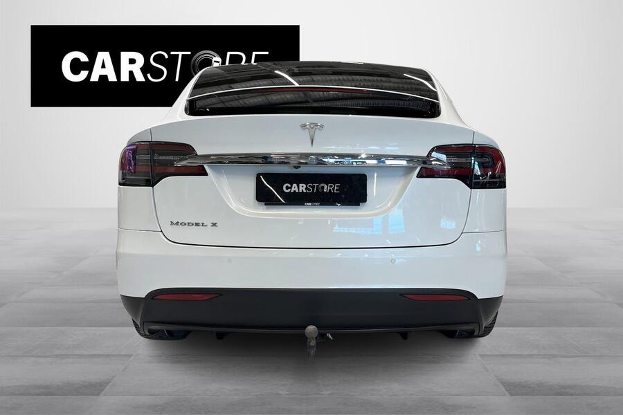 Tesla Model X vaihtoauto