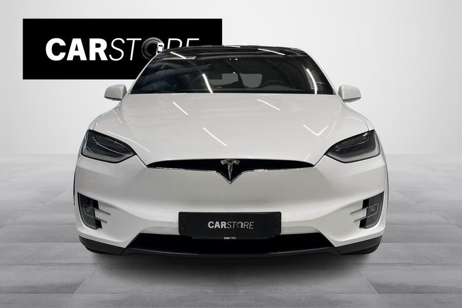 Tesla Model X vaihtoauto