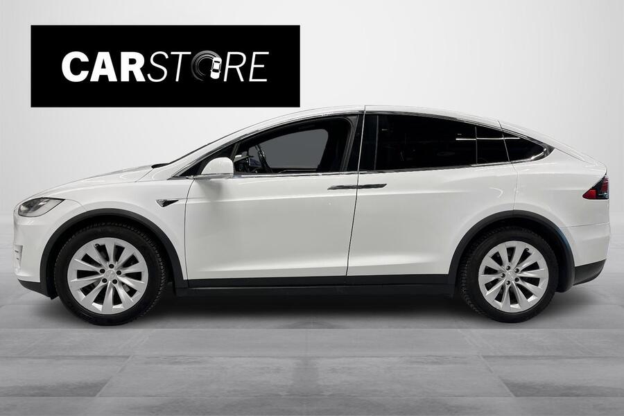 Tesla Model X vaihtoauto