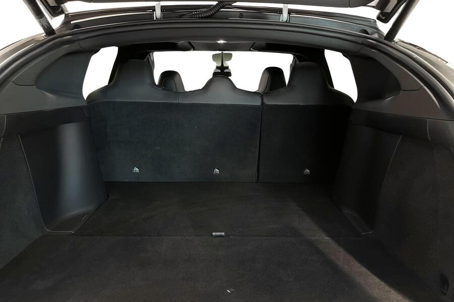 Tesla Model X vaihtoauto