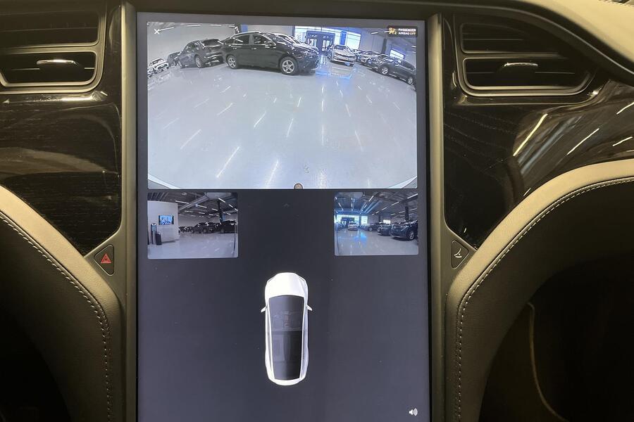 Tesla Model X vaihtoauto