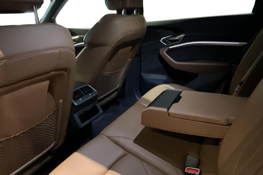 Audi e-tron vaihtoauto