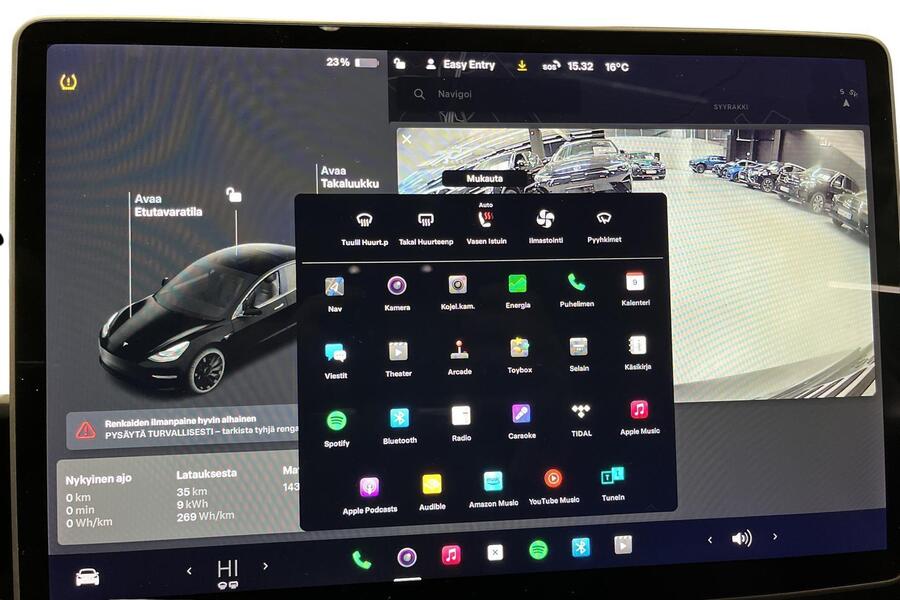 Tesla Model 3 vaihtoauto
