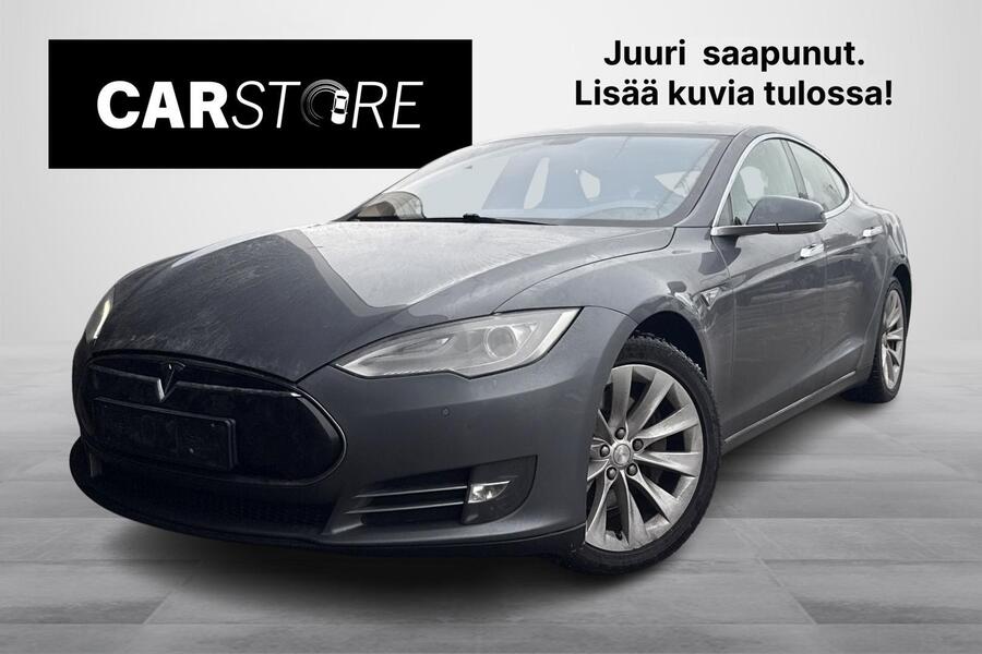 Tesla Model S vaihtoauto