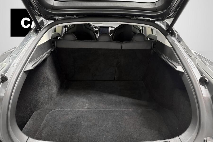 Tesla Model S vaihtoauto