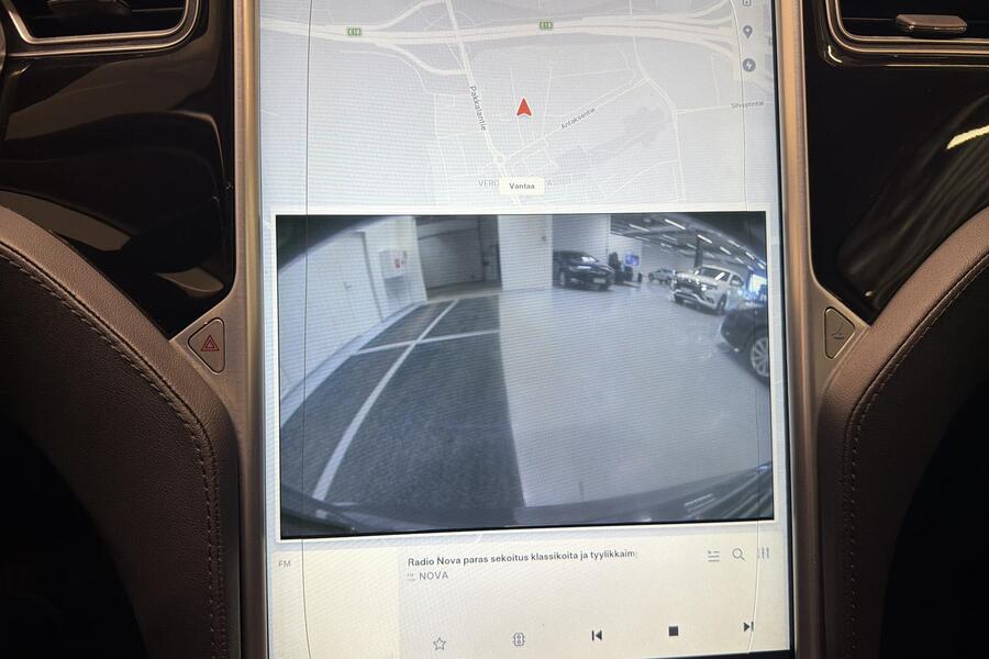 Tesla Model S vaihtoauto