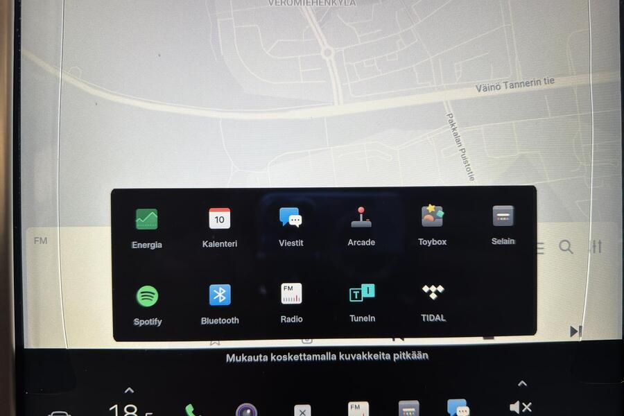 Tesla Model S vaihtoauto