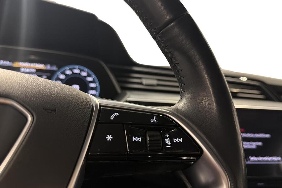 Audi e-tron vaihtoauto