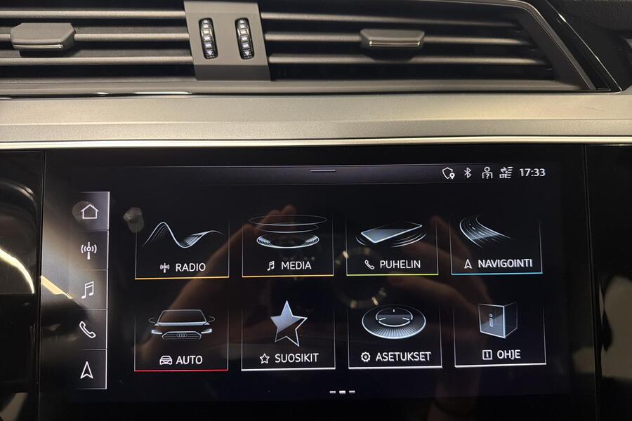 Audi e-tron vaihtoauto