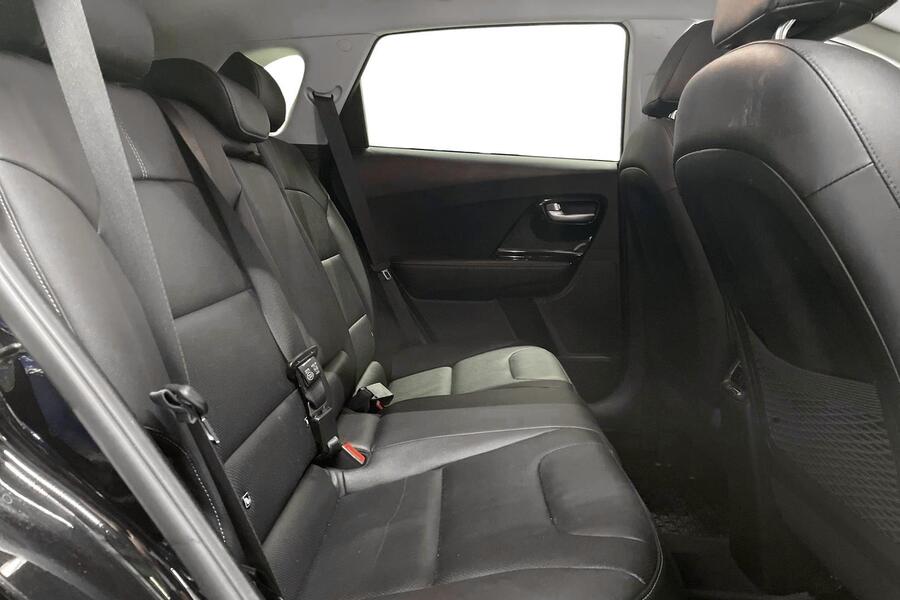 Kia Niro plug-in vaihtoauto