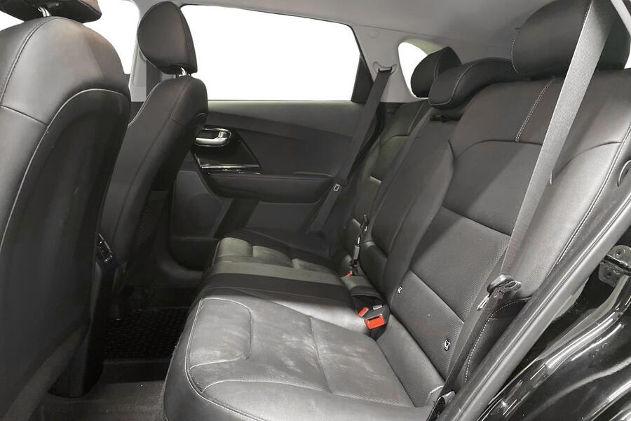 Kia Niro plug-in vaihtoauto