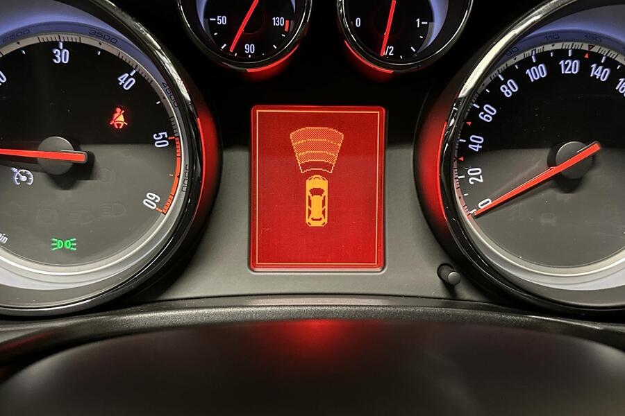 Opel Insignia vaihtoauto