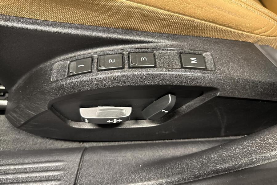 Volvo V40 Cross Country vaihtoauto