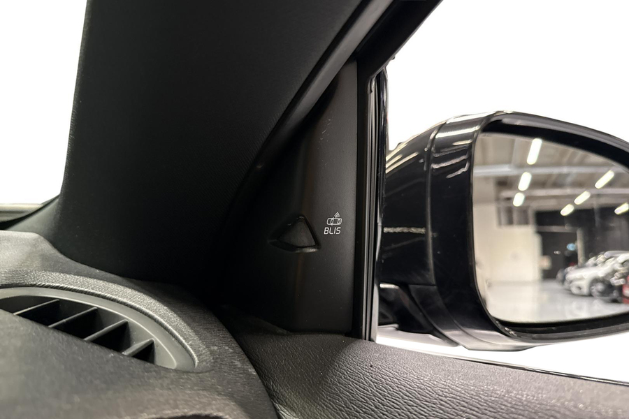 Volvo V40 Cross Country vaihtoauto