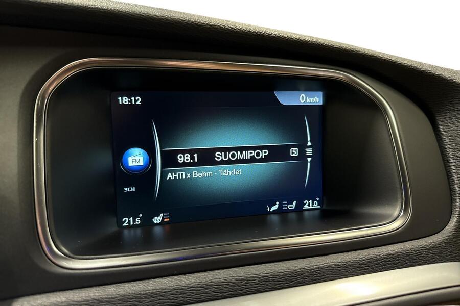 Volvo V40 Cross Country vaihtoauto