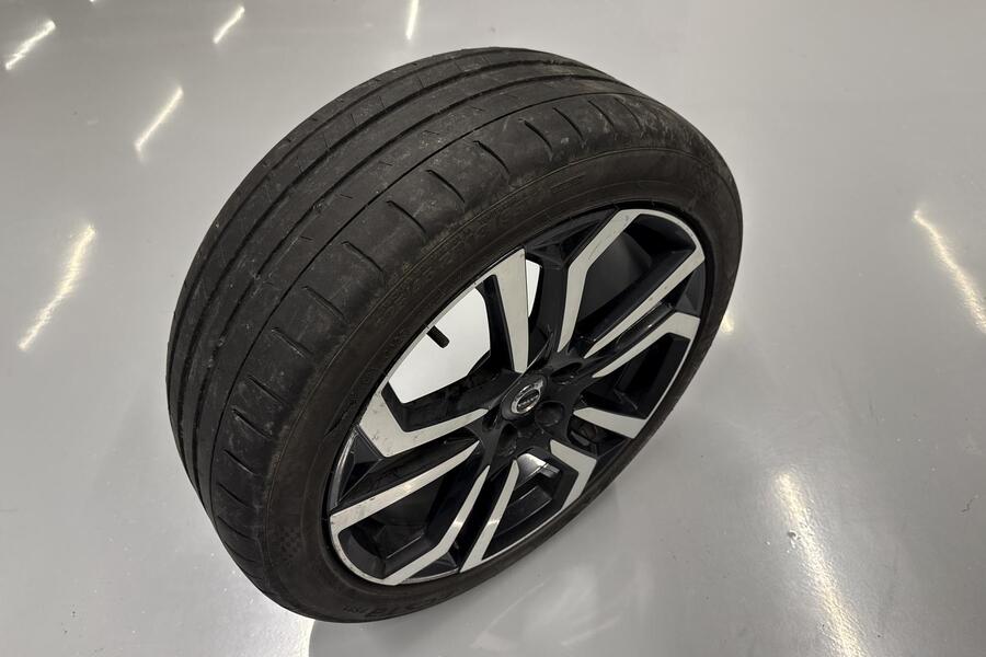 Volvo V40 Cross Country vaihtoauto