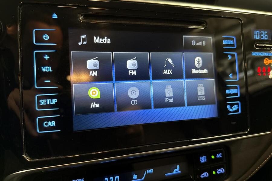 Toyota Auris vaihtoauto