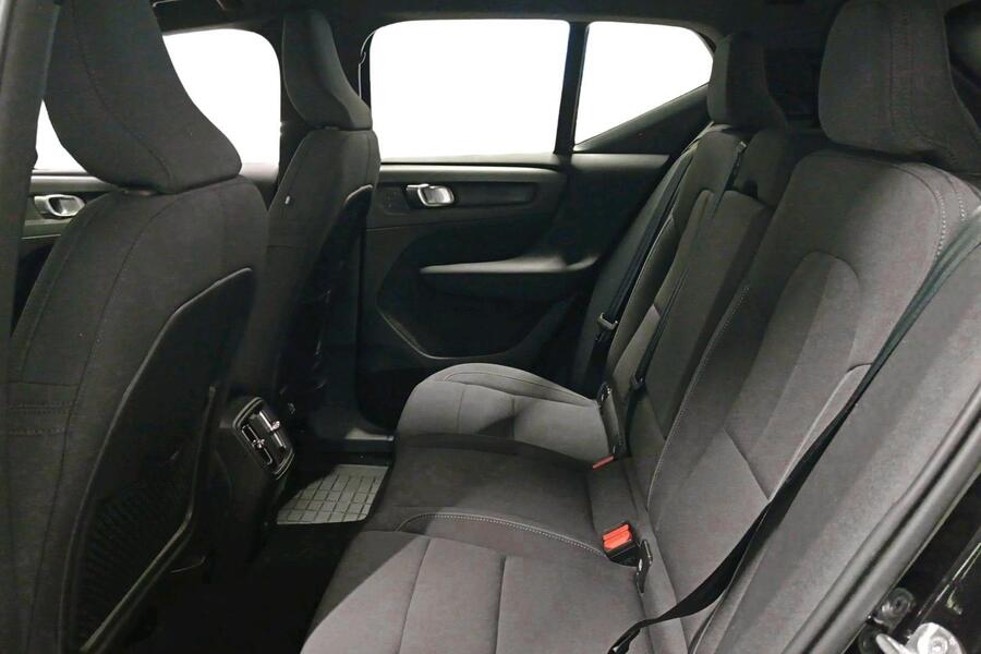 Volvo EX40 vaihtoauto