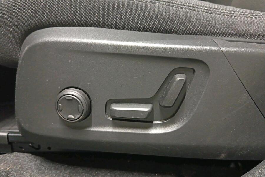 Volvo EX40 vaihtoauto