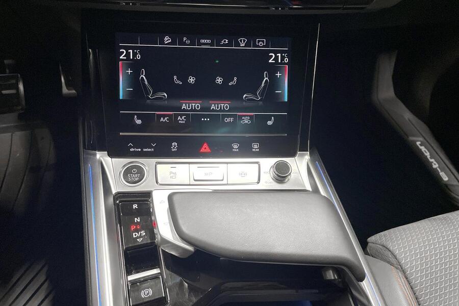 Audi Q8 e-tron vaihtoauto