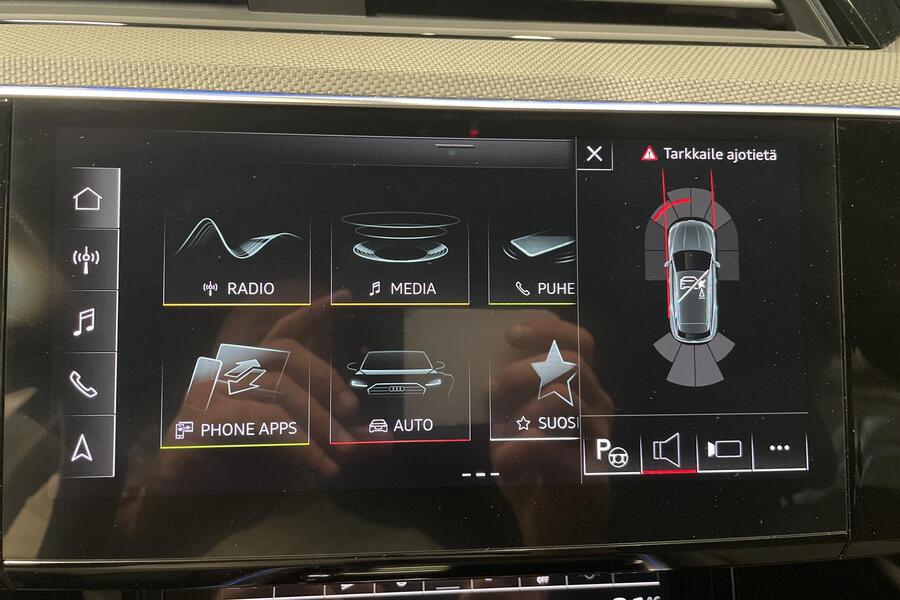 Audi Q8 e-tron vaihtoauto