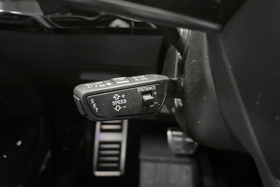 Audi Q8 e-tron vaihtoauto