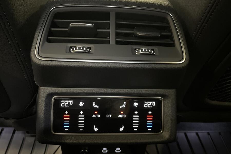 Audi Q8 e-tron vaihtoauto