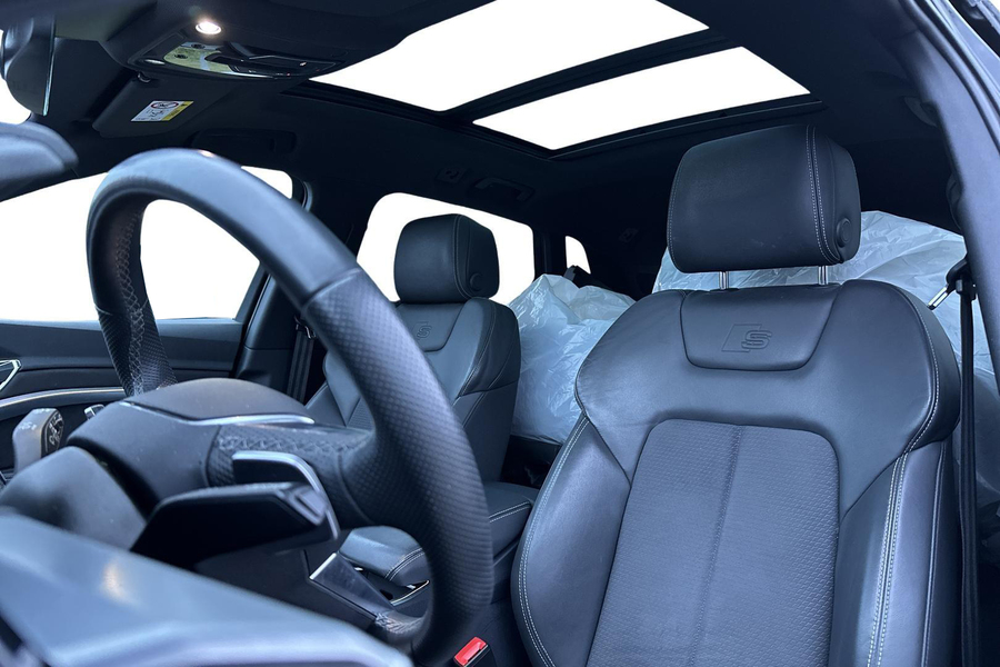 Audi Q8 e-tron vaihtoauto