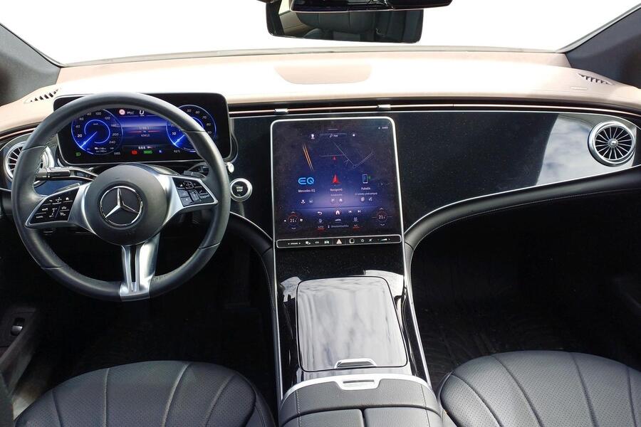 Mercedes-Benz EQE vaihtoauto