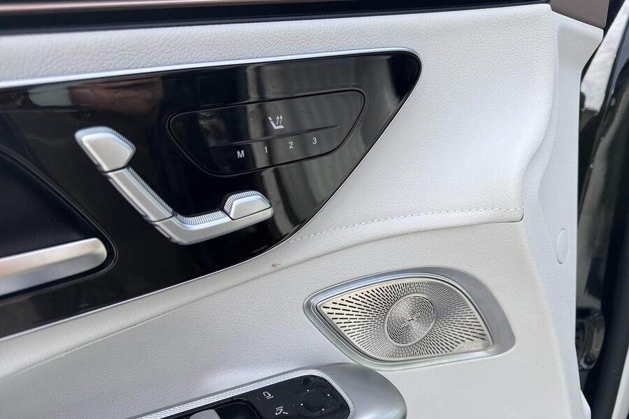 Mercedes-Benz EQE vaihtoauto